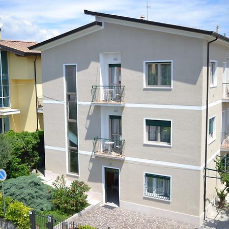 Le Bouganville Apartment Desenzano del Garda Exterior foto